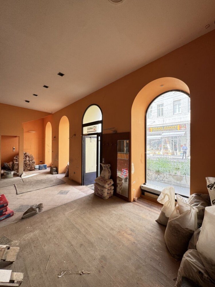 65m² Commercial property in Josefstadt, Austria No. 131807