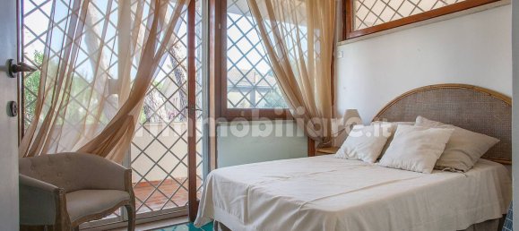 Вилла с 6 спальнями в Фьюмичино, Италия № 350418 21