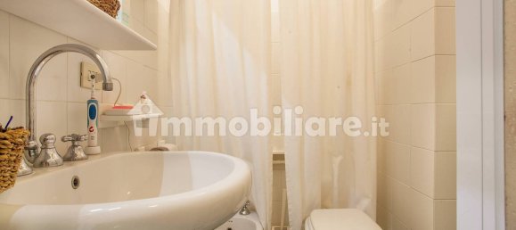 Вилла с 6 спальнями в Фьюмичино, Италия № 350418 19