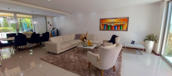 4 bedrooms Condo in Santa Ana, Costa Rica No. 235 3
