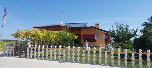 Вилла с 7 комнатами в Венеция, Италия № 284054 4