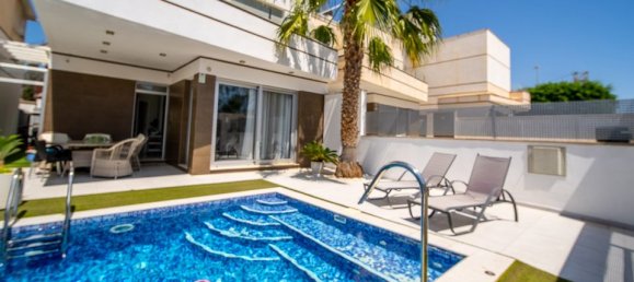 3 bedrooms Villa in Alicante, Spain No. 177106 10