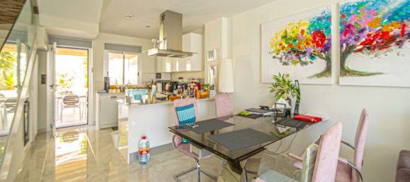 3 bedrooms Villa in Alicante, Spain No. 177106 14