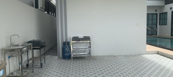 3 Schlafzimmer Villa in Hua Hin, Thailand, Nr. 63457 5