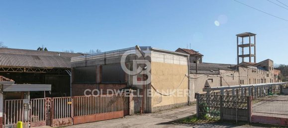 7100m² Warehouse in Fagnano Olona, Italy No. 63577 9