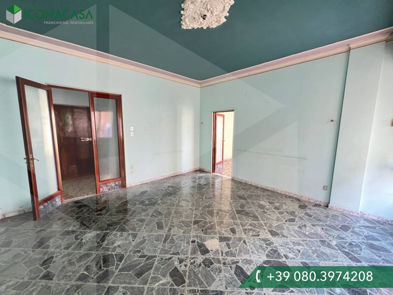 Apartamento de 6 divisões em Molfetta, Italy N.º 29408