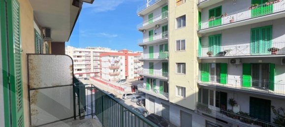 Apartamento de 6 divisões em Molfetta, Italy N.º 29408 10