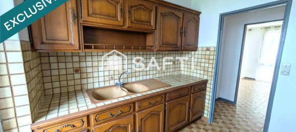 1 bedroom Apartment in Saint-Quentin, France No. 233439 4