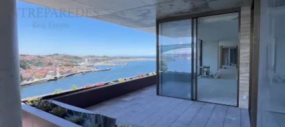 3 bedrooms Apartment in Porto, Portugal No. 107955 7
