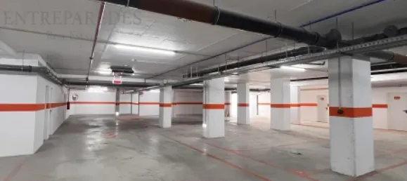 3 bedrooms Apartment in Porto, Portugal No. 107955 12