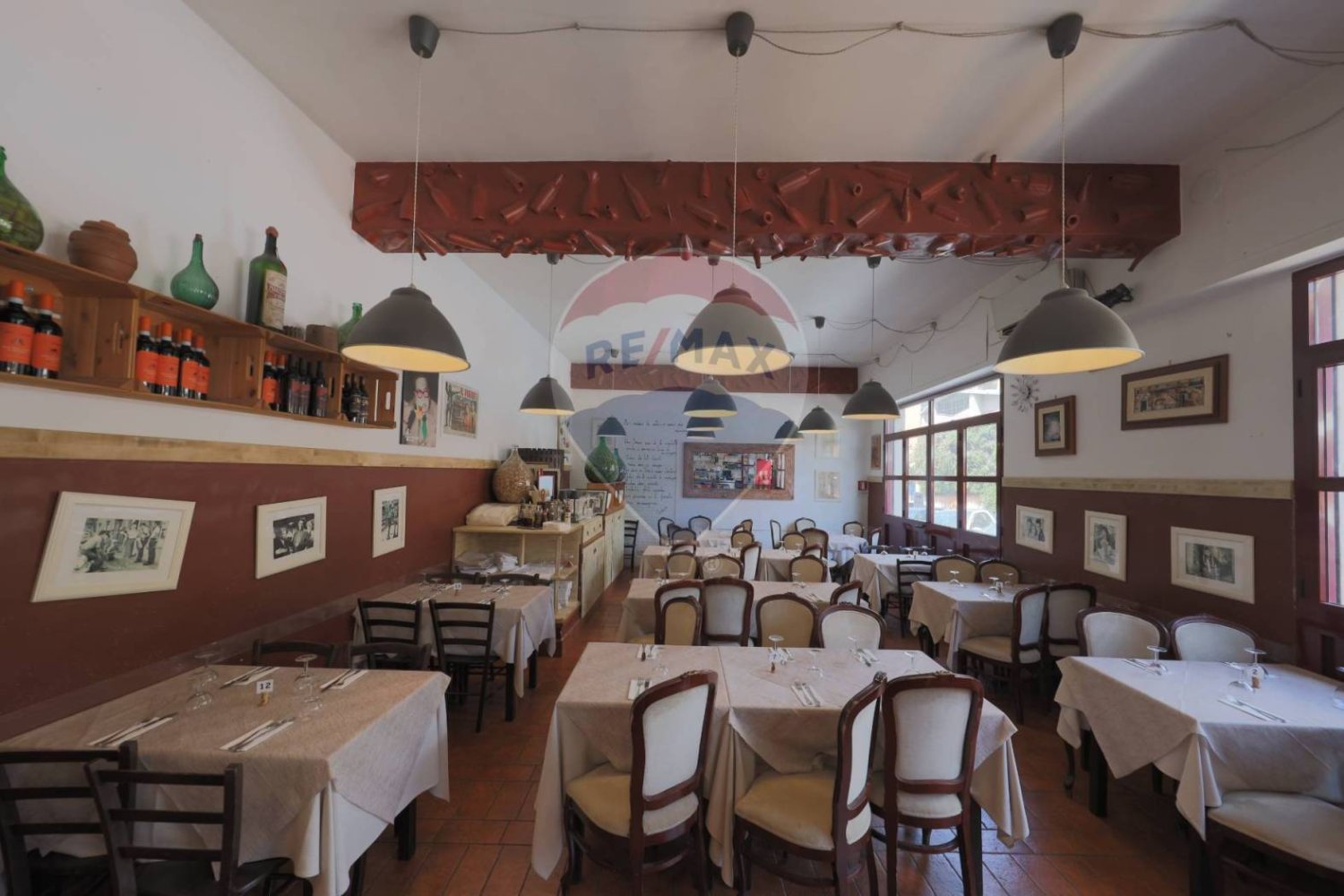 5غرفة عقار تجاري في Rome, Italy رقم 258576