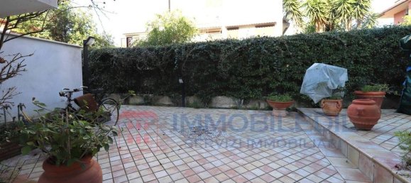 3 Schlafzimmer Villa in Santa Marinella, Italy, Nr. 62323 43