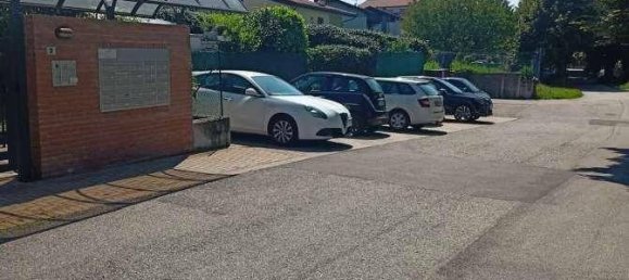 6 bedrooms Apartment in Varano Borghi, Italy No. 283505 7