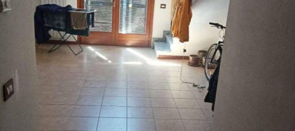 6 bedrooms Apartment in Varano Borghi, Italy No. 283505 6