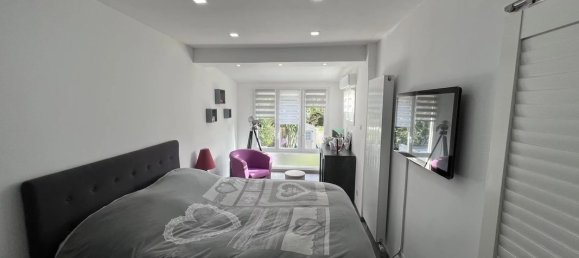 Casa de 2 dormitorios en Aulnay-sous-Bois, France No. 164301 8