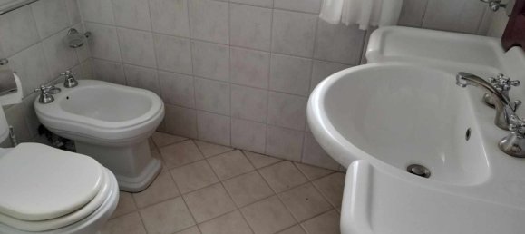 5 bedrooms Apartment in Lentini, Italy No. 381693 9