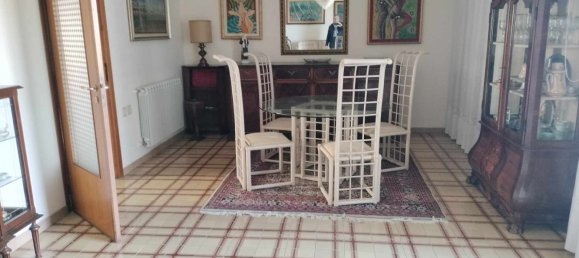 5 bedrooms Apartment in Lentini, Italy No. 381693 3