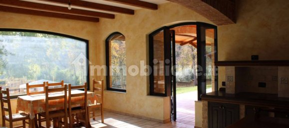 3 bedrooms Villa in Campli, Italy No. 193745 6