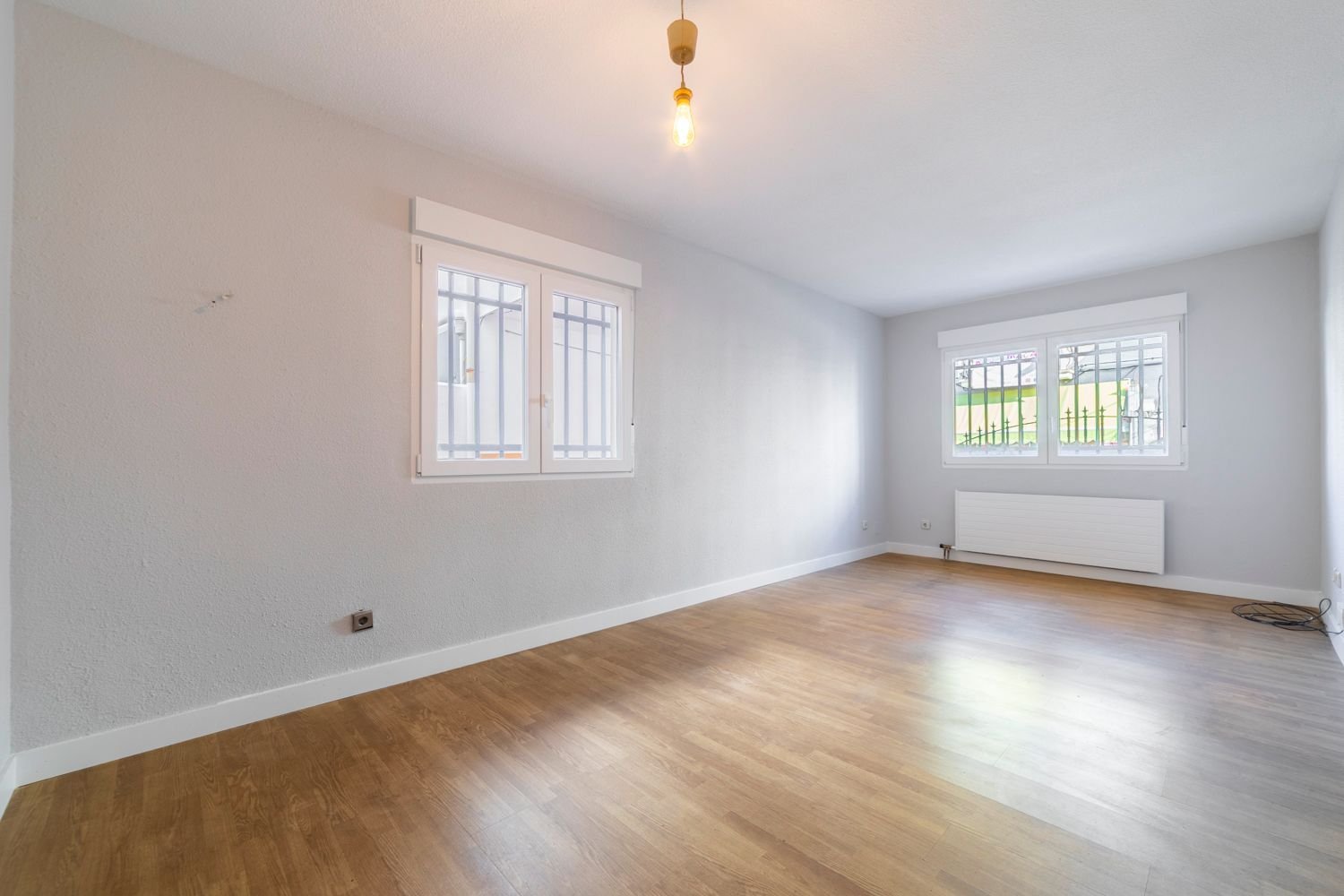 3 bedrooms Townhouse in Madrid, Spain No. 240191