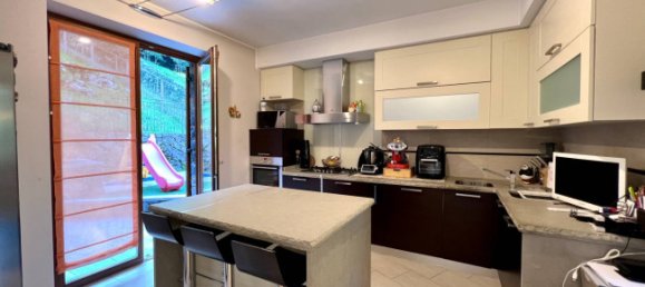Apartamento de 2 dormitorios en Albino, Italy No. 360166 7