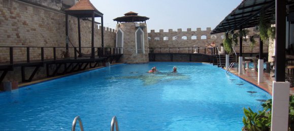 2 bedrooms Condo in Pattaya, Thailand No. 1355 9