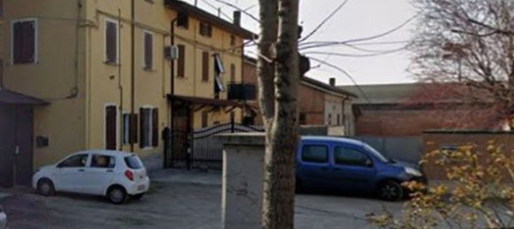 4 rooms Apartment in Reggio Emilia, Italy No. 97843 2
