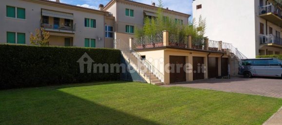 4 bedrooms Apartment in Verona, Italy No. 263099 4