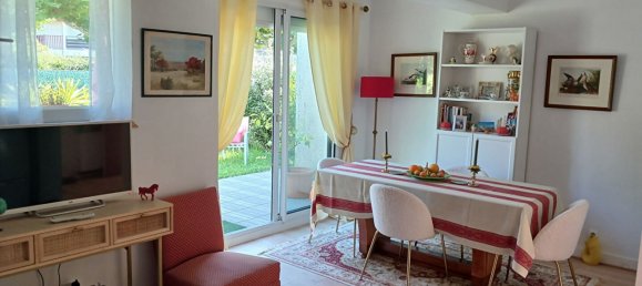 Дом с 3 спальнями в Сен-Жан-де-Люз, Франция № 322802 5