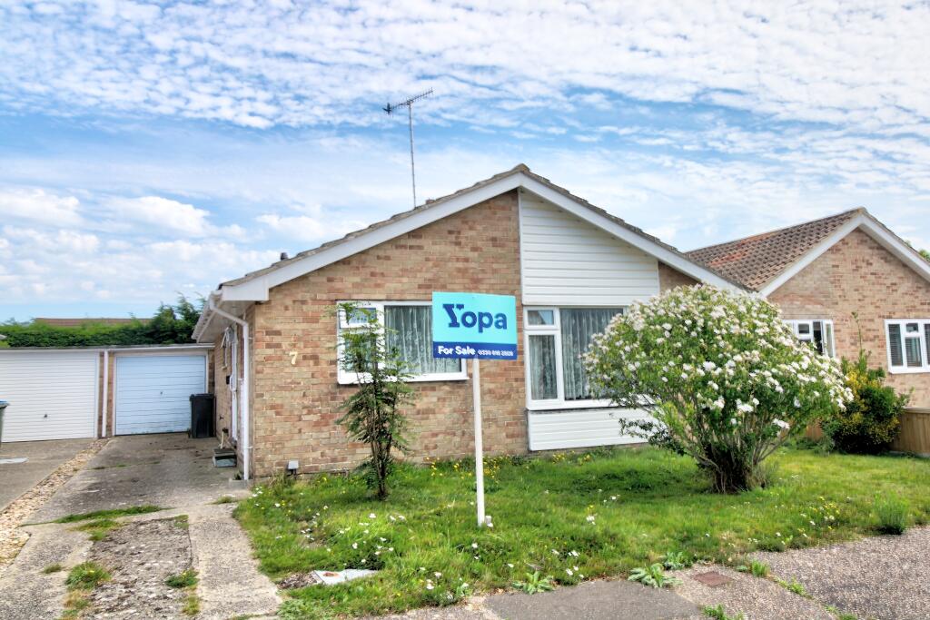 2 bedrooms Bungalow in Bognor Regis, United Kingdom No. 10768