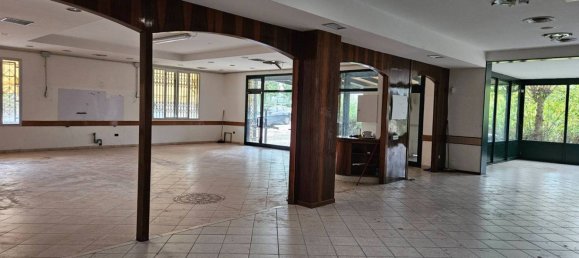 5 rooms Commercial property in Valsamoggia, Italy No. 283636 12