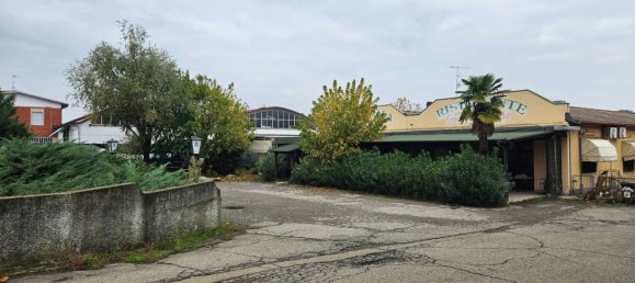 5 rooms Commercial property in Valsamoggia, Italy No. 283636 2