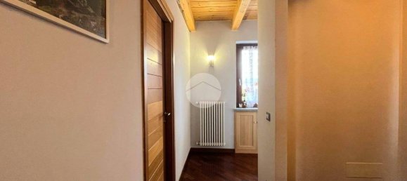 3 bedrooms House in Sandigliano, Italy No. 355614 18