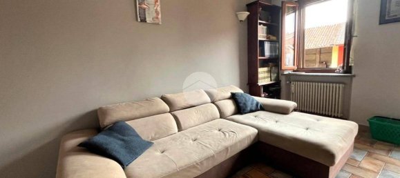 3 bedrooms House in Sandigliano, Italy No. 355614 10