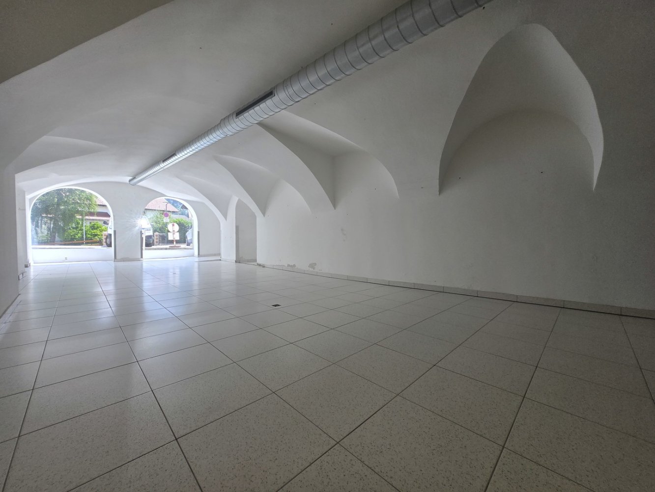 Propiedad comercial en Axams, Austria 351 m² No. 255206