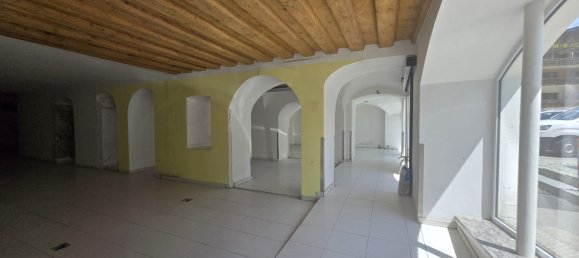 351m² Commercial property in Axams, Austria No. 255206 27