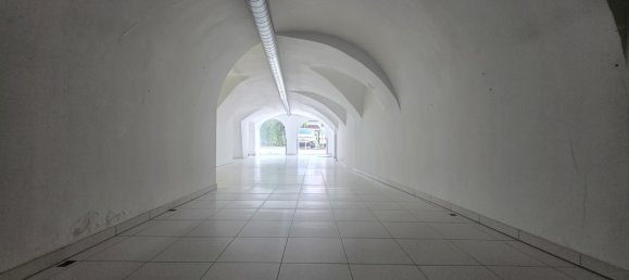 351m² Commercial property in Axams, Austria No. 255206 13