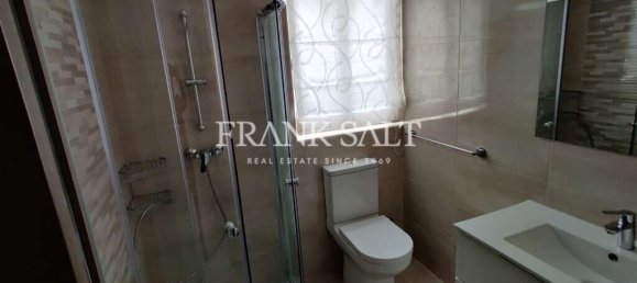 2 bedrooms Penthouse in Saint Paul's Bay, Malta No. 10799 12