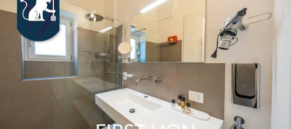 Дом с 14 комнатами в Лечче, Италия № 32374 22