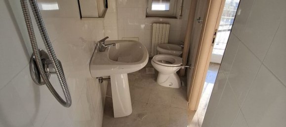 Apartamento de 6 dormitorios en Taranto, Italy No. 349617 31