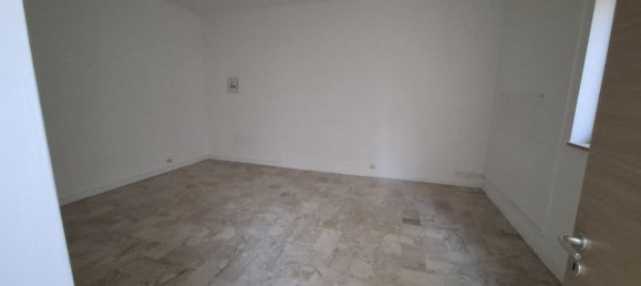 Apartamento de 6 dormitorios en Taranto, Italy No. 349617 35
