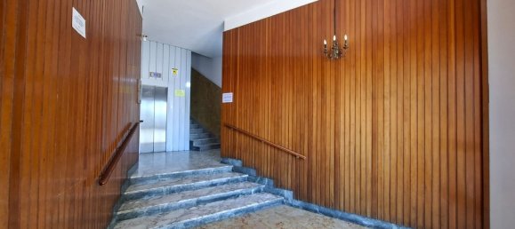 Apartamento de 6 dormitorios en Taranto, Italy No. 349617 4