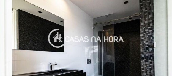 3 غرف نوم فيلا في Madalena, Portugal رقم 16940 9