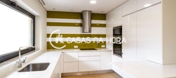 3 غرف نوم فيلا في Madalena, Portugal رقم 16940 3