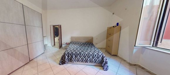 4 rooms Apartment in Casalnuovo di Napoli, Italy No. 20616 11
