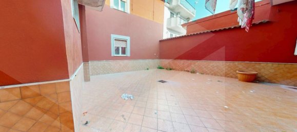 4 rooms Apartment in Casalnuovo di Napoli, Italy No. 20616 16