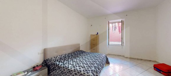 4 rooms Apartment in Casalnuovo di Napoli, Italy No. 20616 12