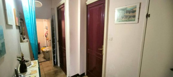 5 rooms Apartment in Genoa, Italy No. 147655 19