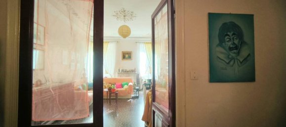 5 rooms Apartment in Genoa, Italy No. 147655 18