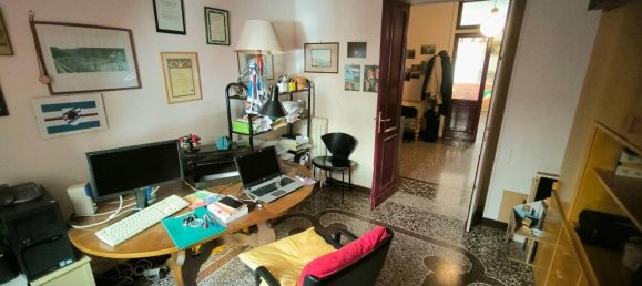 5 rooms Apartment in Genoa, Italy No. 147655 14