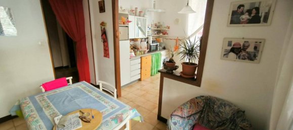 5 rooms Apartment in Genoa, Italy No. 147655 33